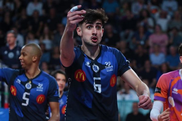 Photo d'Antoine Pothron lors de la finale de MSL face à Poitiers (Tours Volleyball : lnm37)