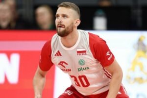 Barłomiej Bołądź avec le maillot polonais.