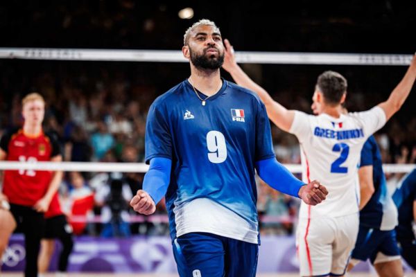 Earvin Ngapeth face à l'Allemagne aux Jeux Olympiques (volleyballworld)