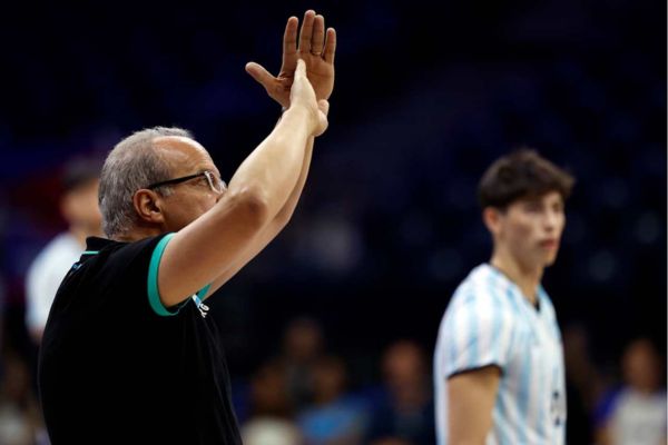 Photo de Marcelo Mendez, entraineur de l'Argentine. (Volleyballworld)