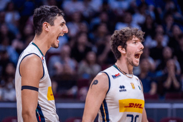 Photo d'Alessandro Michieletto et Giovanni Gargiulo (Volleyballworld)