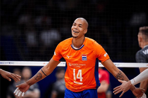 Photo de Nimir Abdel-Aziz en sélection nationale (Volleyballworld)
