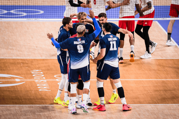 Photos des Bleus à Paris. (Volleyballworld)