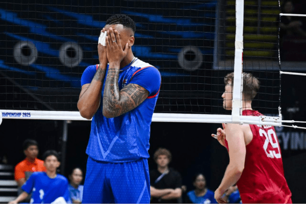 Photo de Javier Concepcion contre les Etats-Unis. (Volleyballworld)