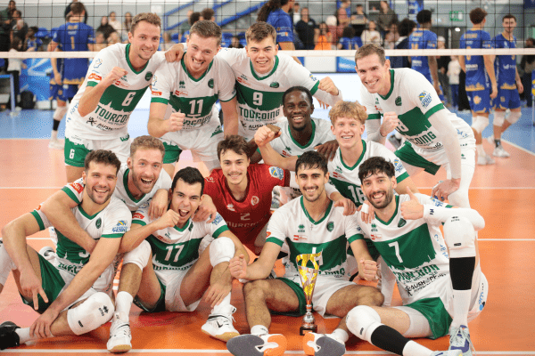 Photo de la victoire des Tourquennois. (LNV - Nice)