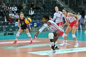 LKS Lodz : Regiane Bidias