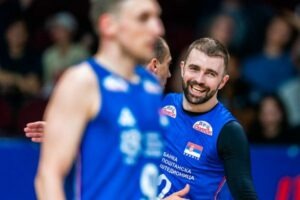 Uroš Kovačević sous le maillot serbe lors des JO de Paris