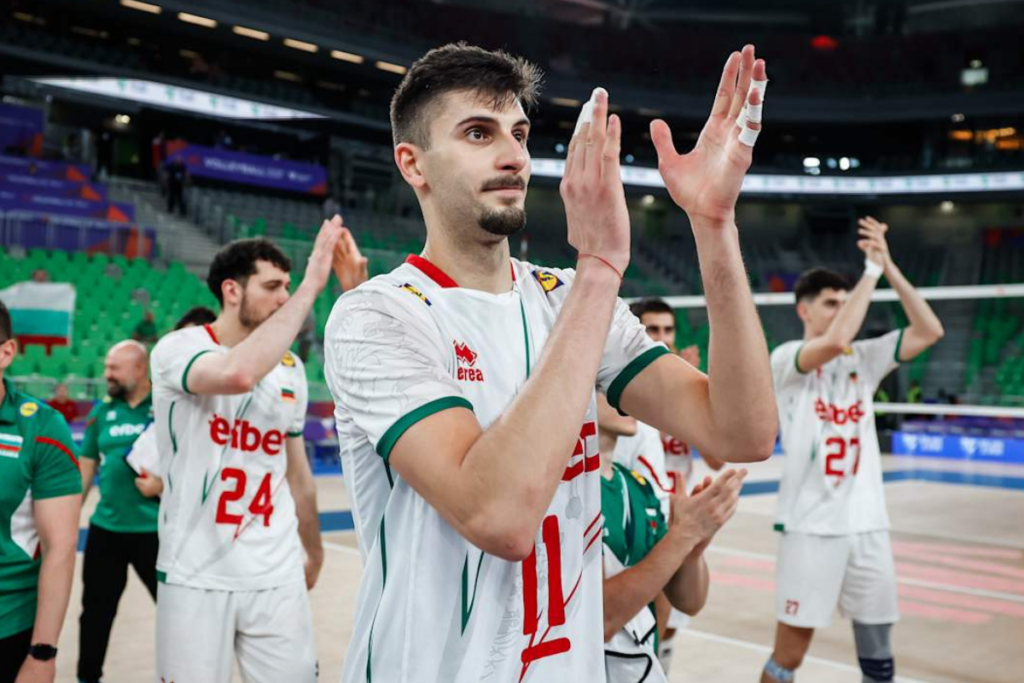 Le capitaine de l’équipe nationale a été retenu parmi les dix meilleurs joueurs du monde en 2025. (Volleyballworld)