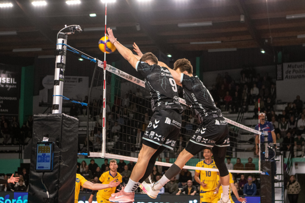 Poitiers affiche 125 blocs, soit le deuxième total le plus élevé, seulement devancé par Nice (143). (LNV - Poitiers)