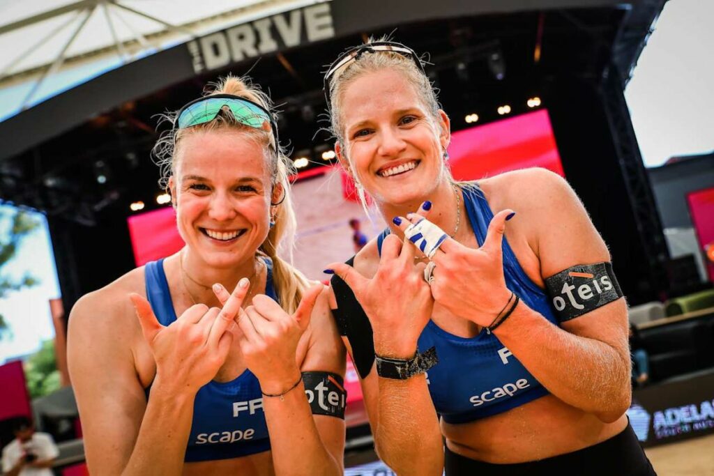 Alexia Richard et Lézana Placette (Volleyballworld)