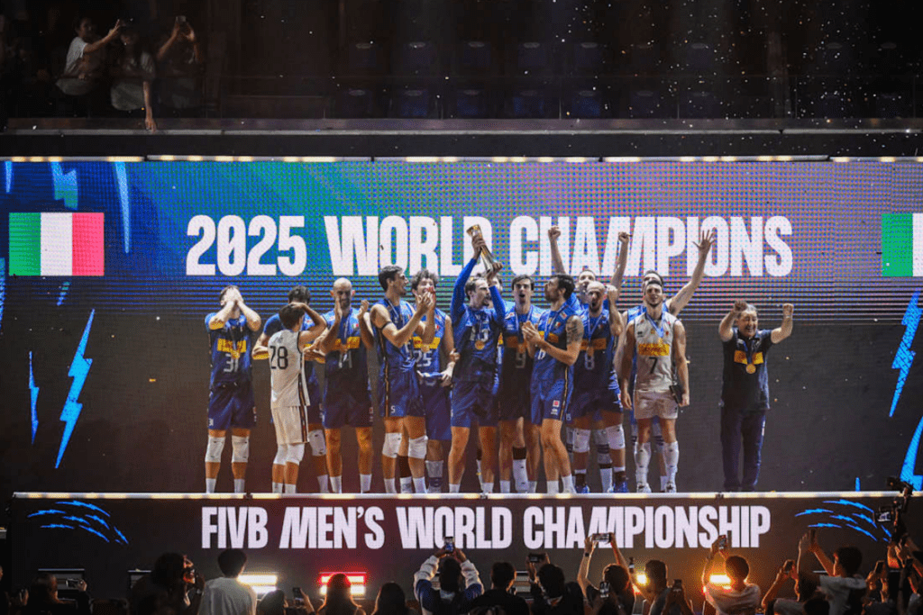 Les équipes masculines et féminines italiennes ont remporté le championnat du monde en 2025. (Volleyballworld)