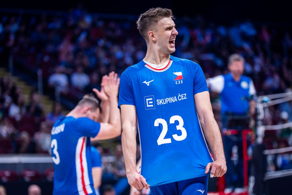 Patrik Indra élu 10e meilleur joueur mondial en 2025 (VolleyballWorld)
