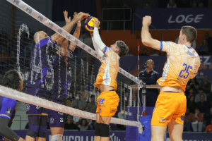 Lors du match aller (5e journée), Montpellier avait dominé Tours sur le score de 3-0. (LNV - Montpellier)