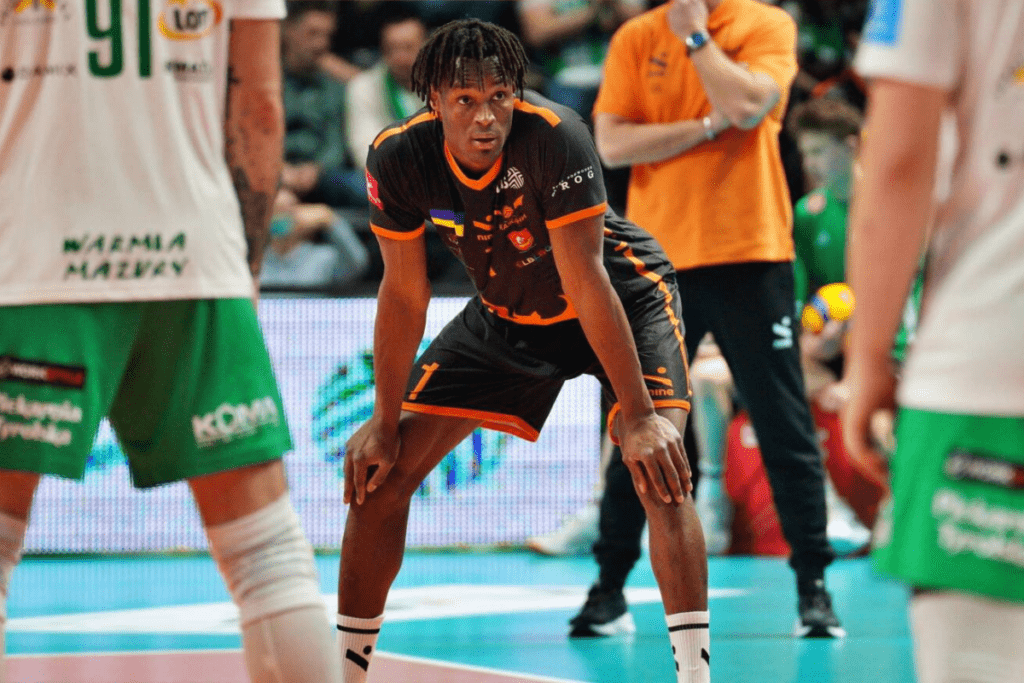 Après avoir porté les couleurs de la France en Ligue des Nations cet été, Moussé Guèye réalise un début de saison convaincant. (PlusLiga)