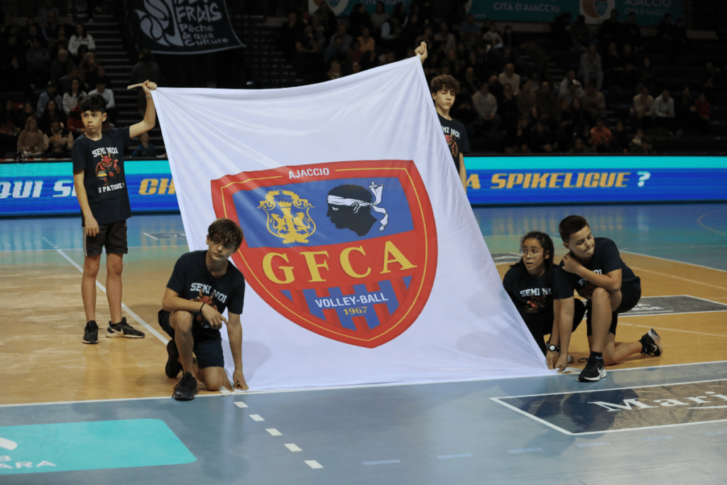 Ajaccio compte désormais 11 points, contre 14 initialement, après la sanction confirmée par la DNACG. (LNV - Ajaccio - Florent Selvini)