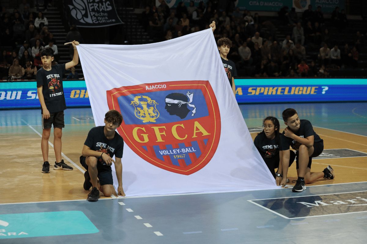 Ajaccio compte désormais 11 points, contre 14 initialement, après la sanction confirmée par la DNACG. (LNV - Ajaccio - Florent Selvini)