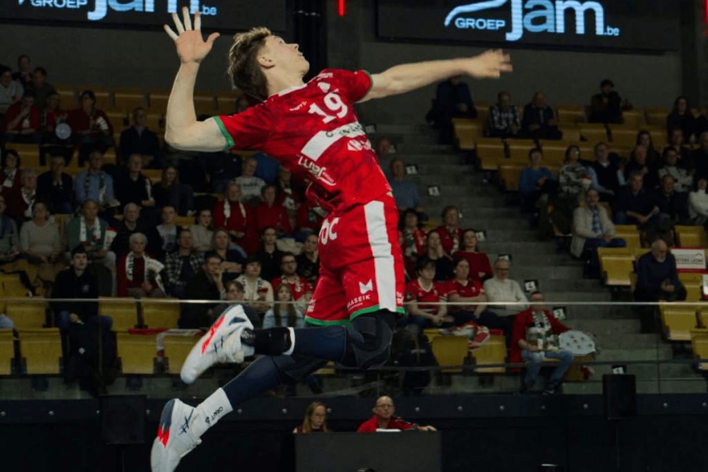 Pierre Perin domine le championnat belge au service avec 47 aces. (Maaseik)