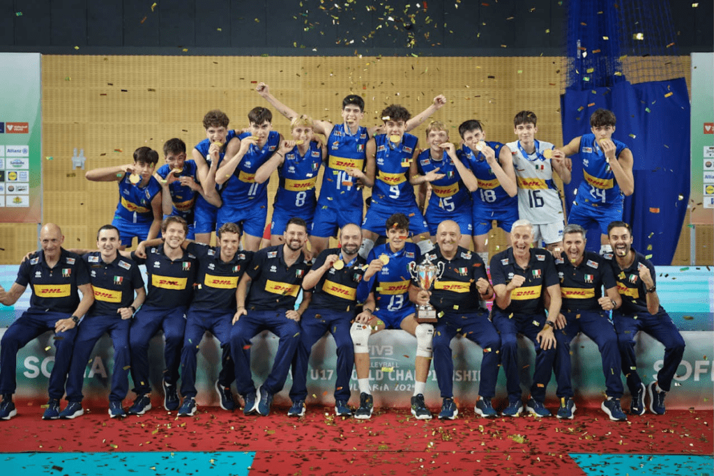 En 2024, l’Italie avait renversé la finale du Mondial U17 face à l’Argentine, s’imposant 3 sets à 2 après avoir été menée 2 sets à 0. (Volleyballworld)