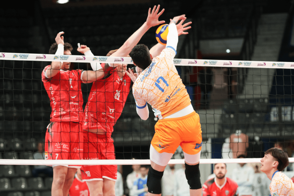 Cannes n’a plus remporté de victoire face à Montpellier depuis avril 2025. (LNV - Cannes - Sylvain Délaissez)