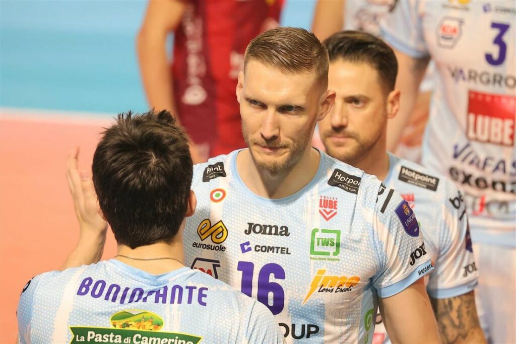 Pablo Kukartsev sous le maillot de Cucine Lube Civitanova