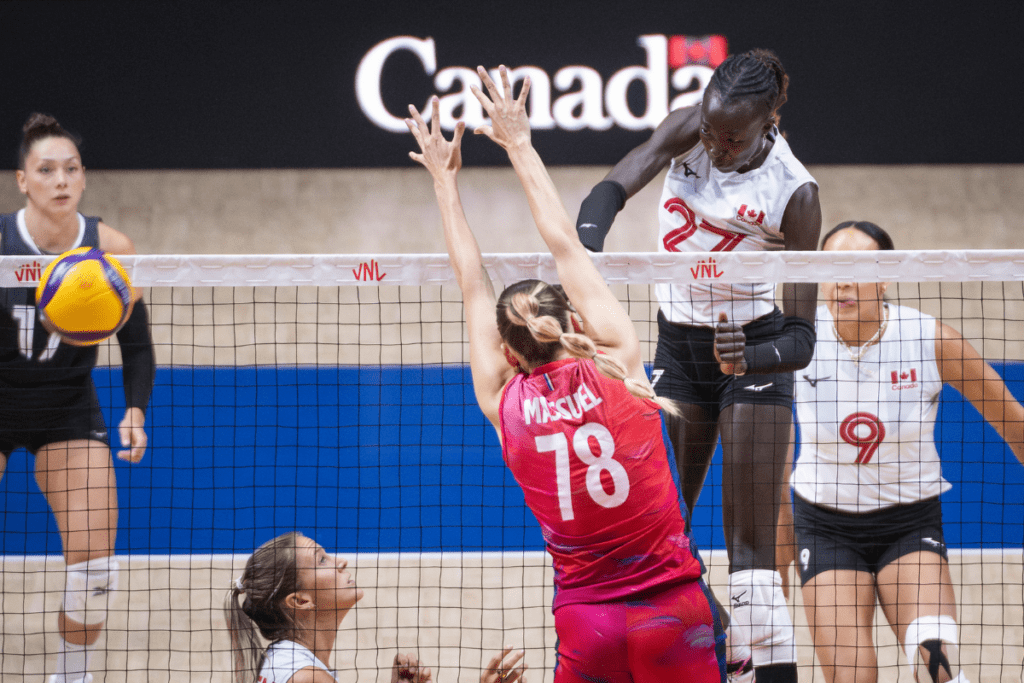 L’équipe de France subit pour la première fois trois défaites lors de ses trois premiers matchs de VNL. (Volleyballworld)