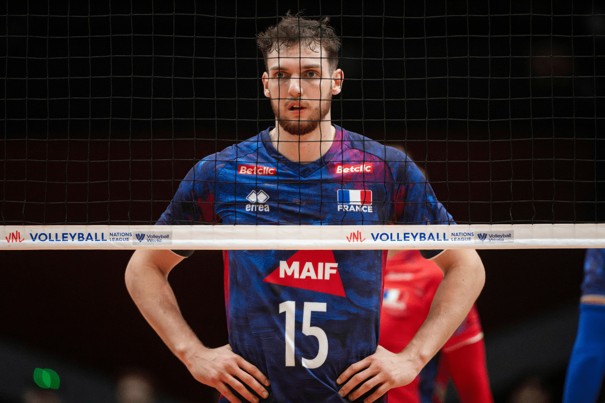 L'équipe de France est l'une des équipes les plus jeunes de cette deuxième étape de VNL. ( Volleyballworld)