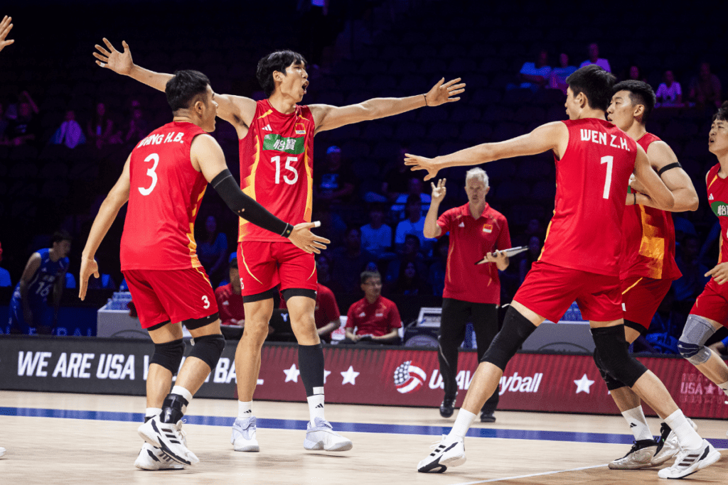 Dernière ou non lors de la phase préliminaire, la Chine évoluera toujours en VNL la saison prochaine. (Volleyballworld)