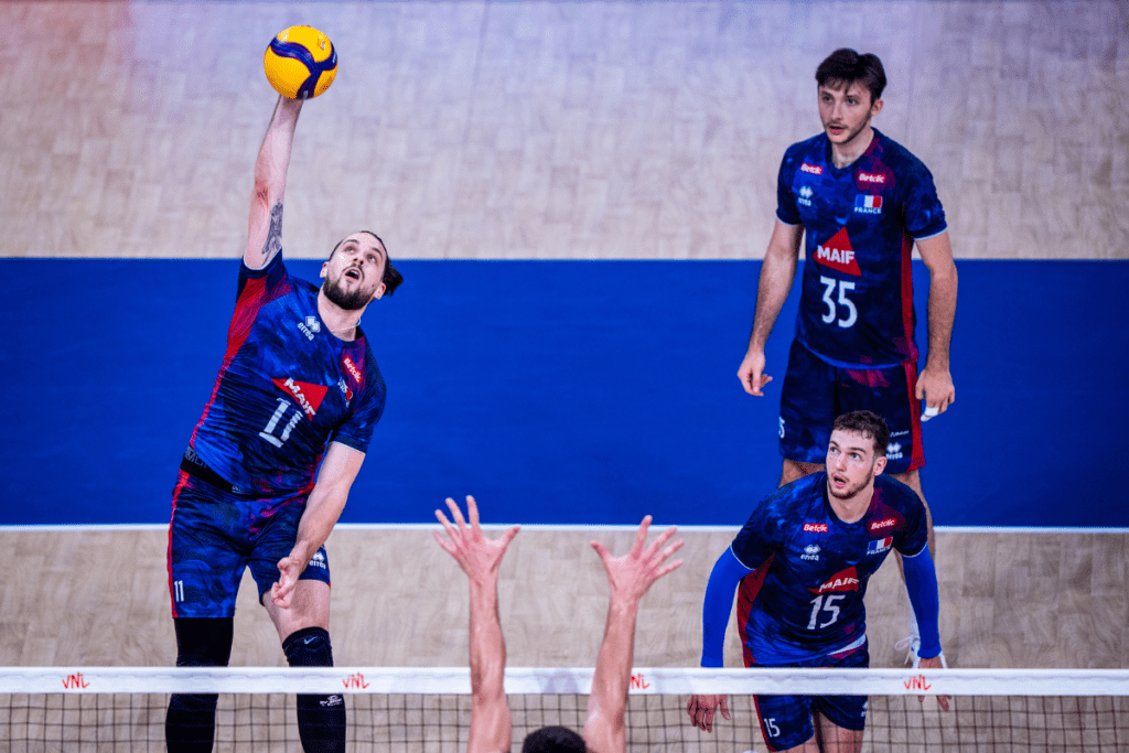 L'équipe de France lance sa troisième semaine de VNL. (Volleyballworld)