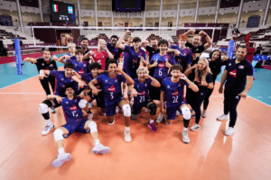 Les Bleuets, fêtant leur qualification en quarts de final du Mondial U17