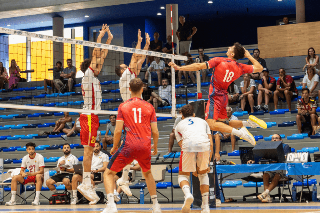Deux victoires en deux matchs pour les Bleus aux Jeux Méditerranéens (Rafael Gallego)