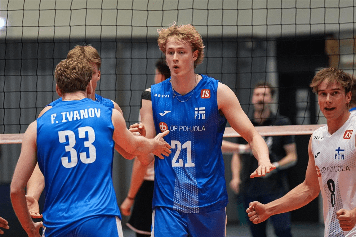 Le pointu finlandais est sélectionné avec la Finlande pour l’Euro 2026. (CEV)