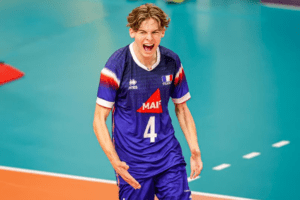 À un peu plus d’une semaine du Mondial U17 au Qatar, nous vous dévoilons en exclusivité la liste des joueurs de l’équipe de France retenus pour cette compétition. (CEV)
