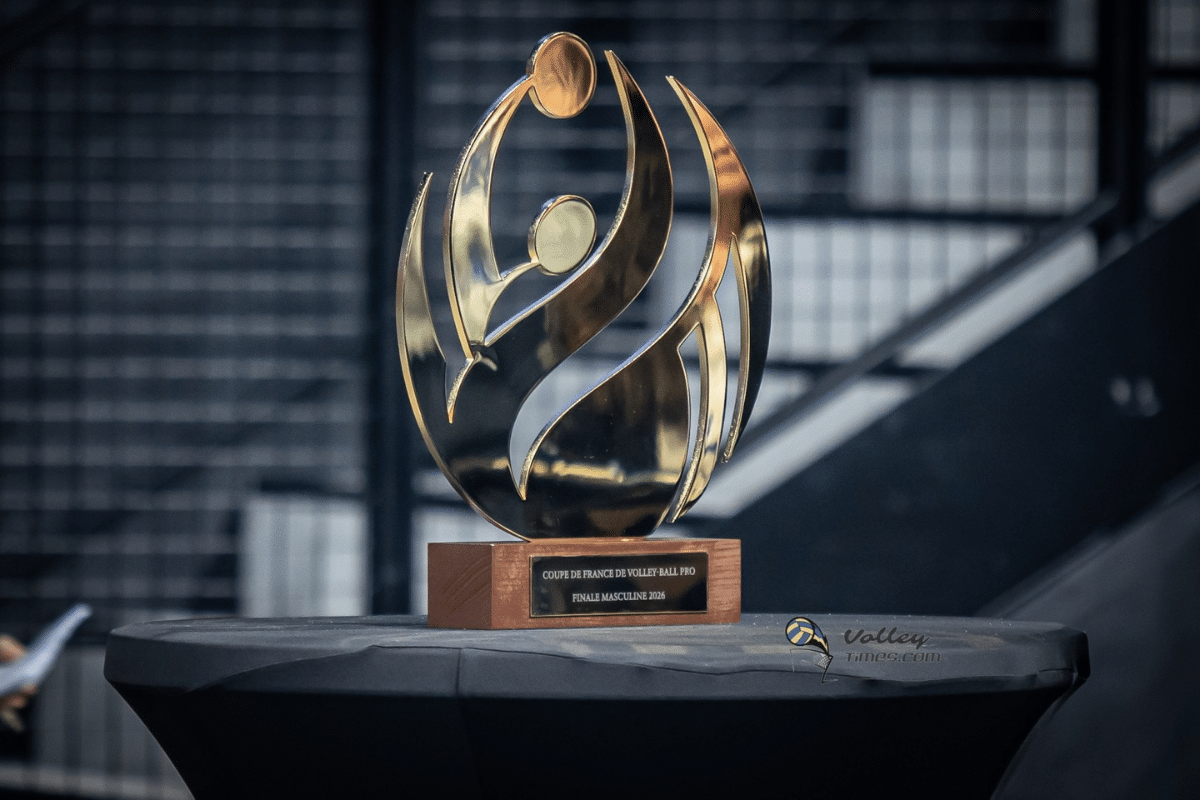 Le trophée de la Coupe de France 2026 (Volleytimes)