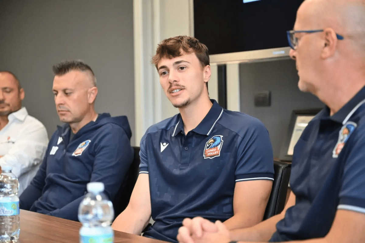 Thibault Loubeyre, unique libéro français à évoluer en première division italienne. (Cuneo Volley)